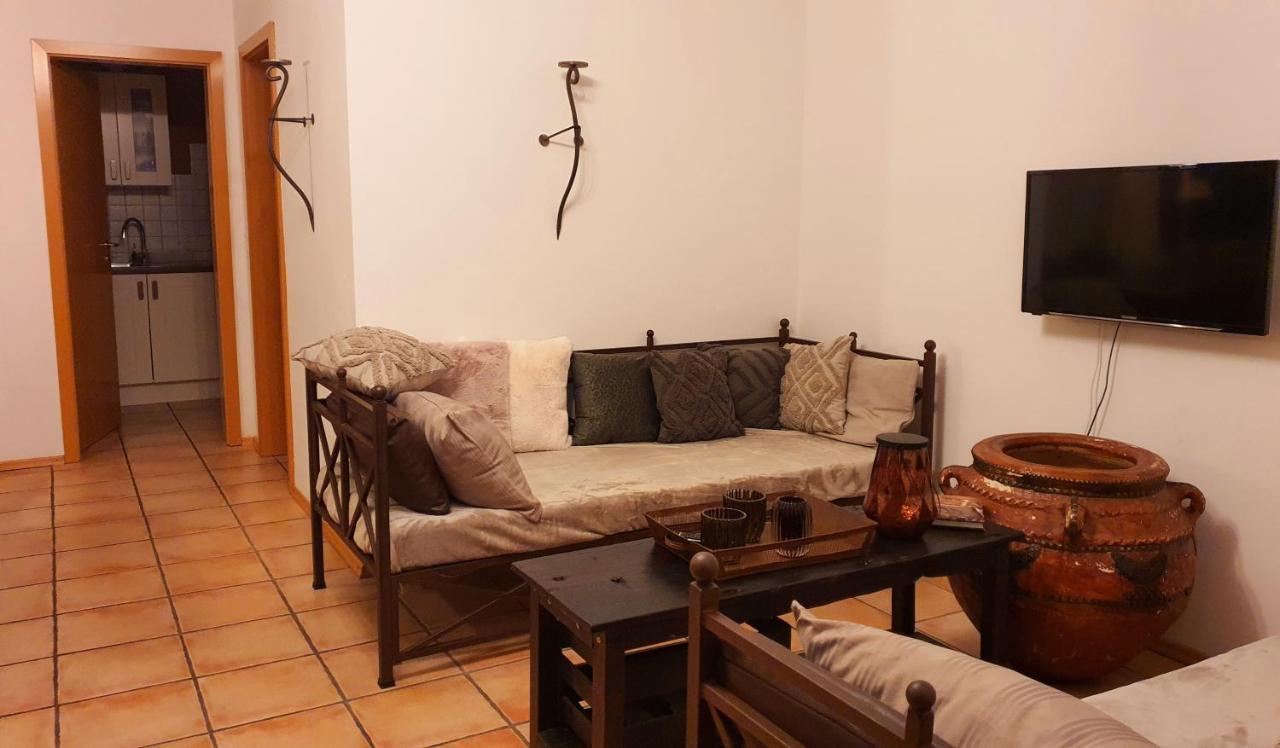 Wohnen Im Orientalischen Ambiente Apartment Harthausen  ภายนอก รูปภาพ